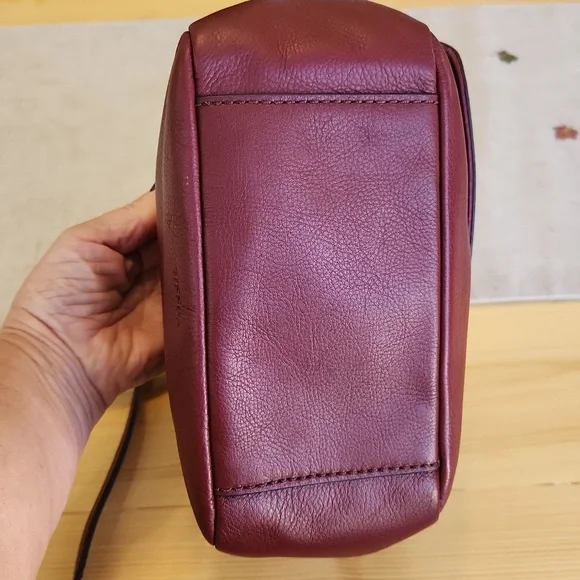 Fossil Aria Cabernet Small Crossbody Shoulder Bag - Picture 14 of 17